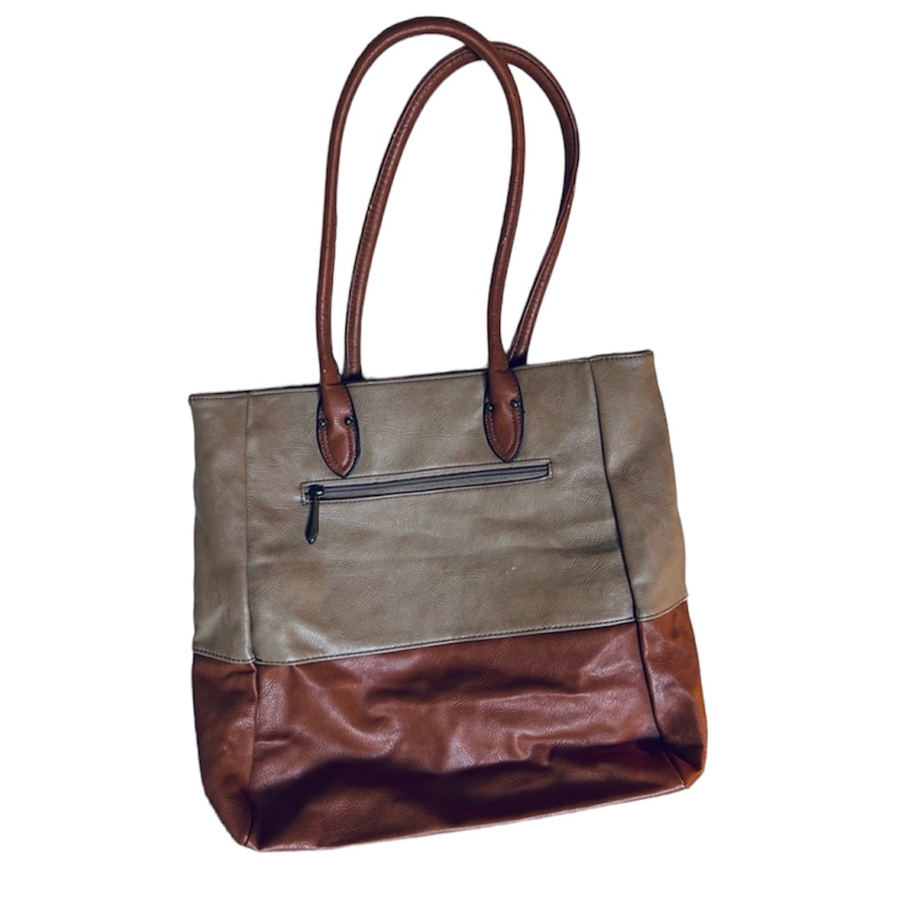 DAVID JONES PARIS TWO TONE
CARAMEL VEGAN TOTE BAG